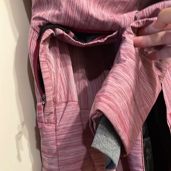 Roxy snowboard jacket - Picture 7 of 10